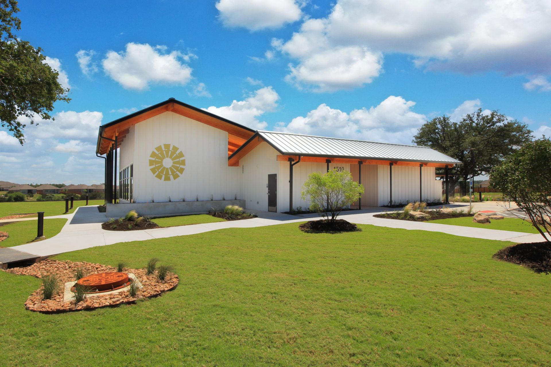 Meyer-RAnch-amenity-scaled.jpg