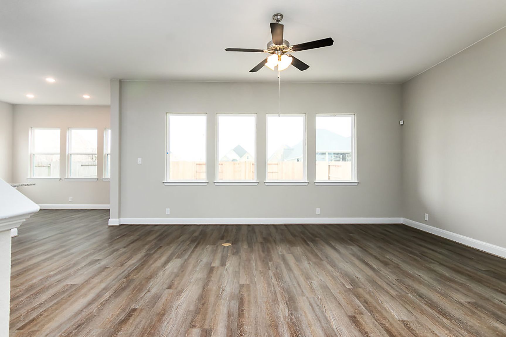SA-Chesmarhomes-FINNIGAN-A-Slider-03-1.jpg