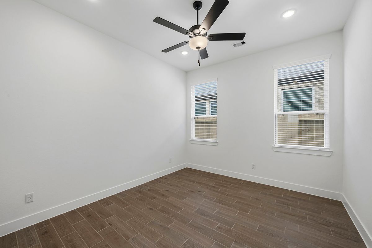 Flex Room