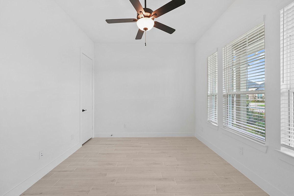 Flex Room