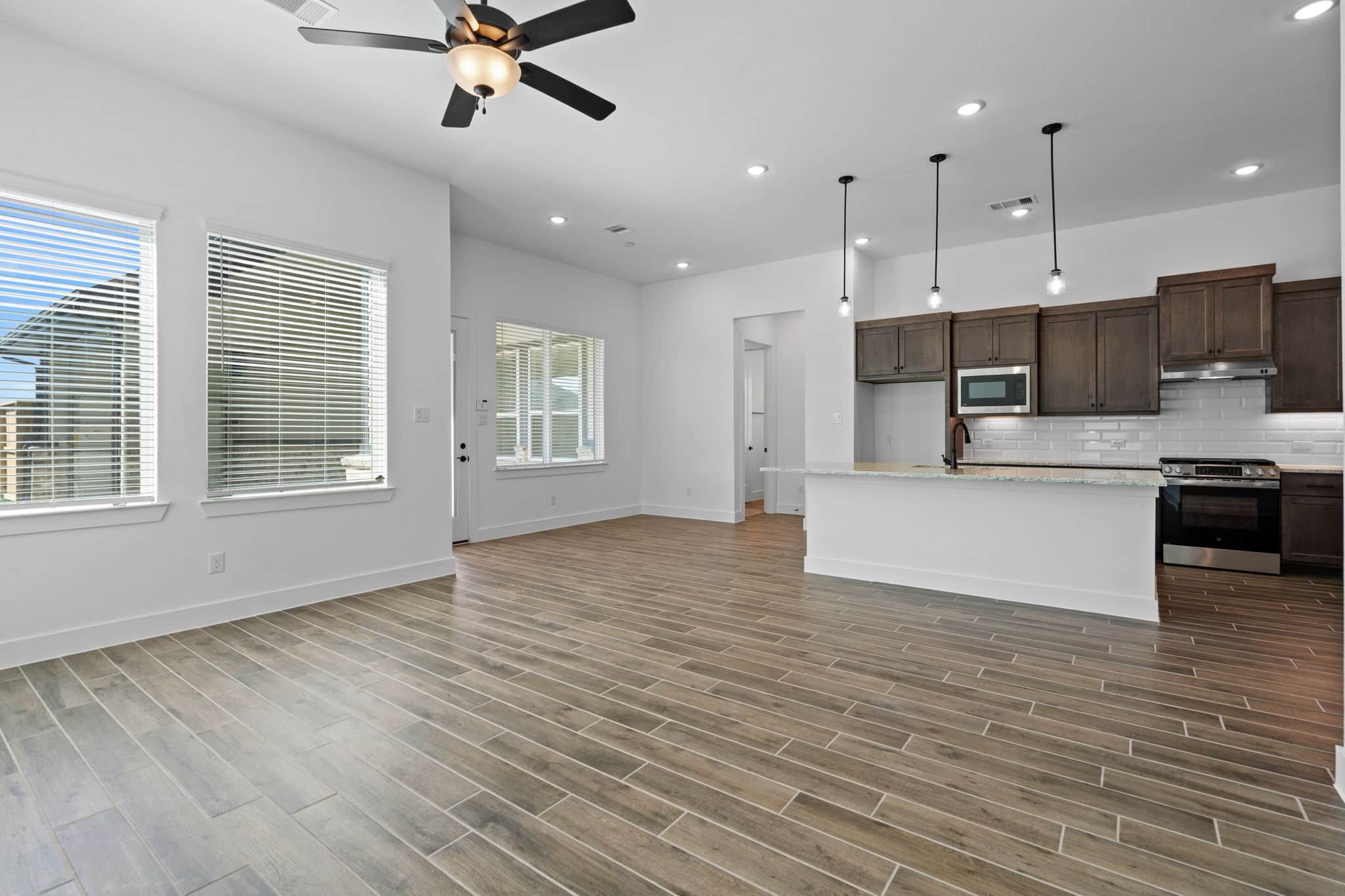 16-web-or-mls-DSC04952-1.jpg