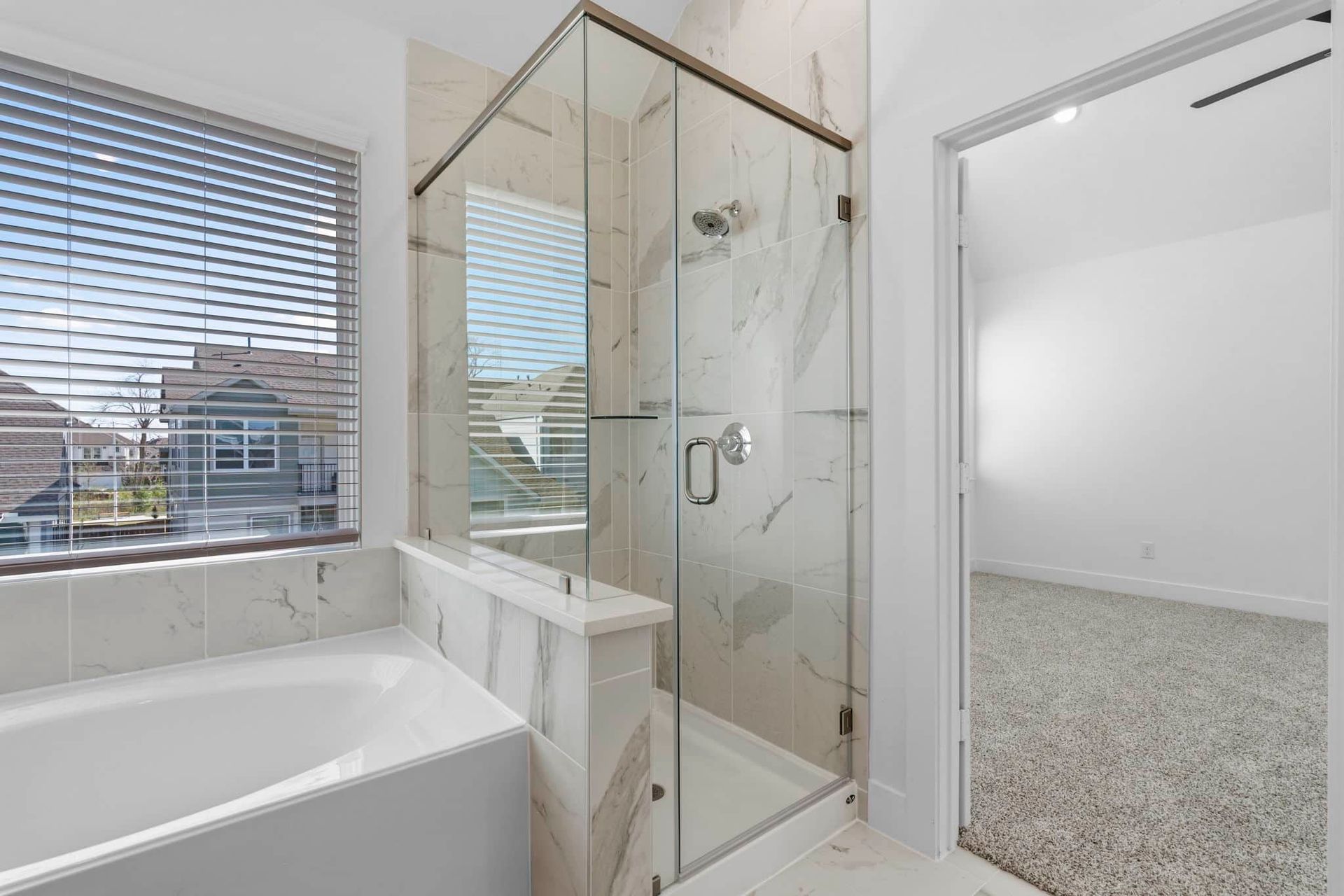 32-web-or-mls-DSC04505.jpg
