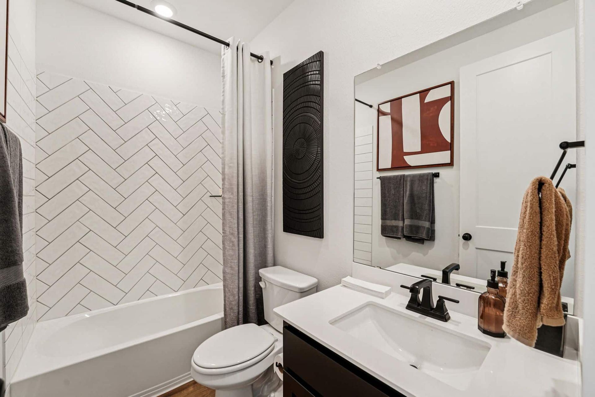22-web-or-mls-208-Star-Rush-Trl-S3001-022.jpg