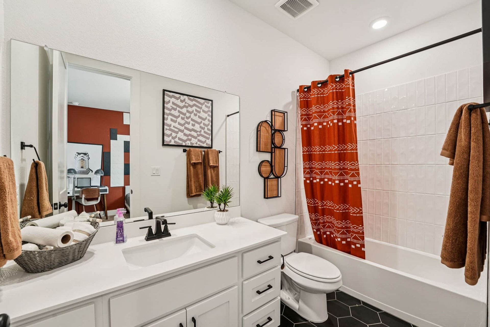 25-web-or-mls-208-Star-Rush-Trl-S3001-025.jpg
