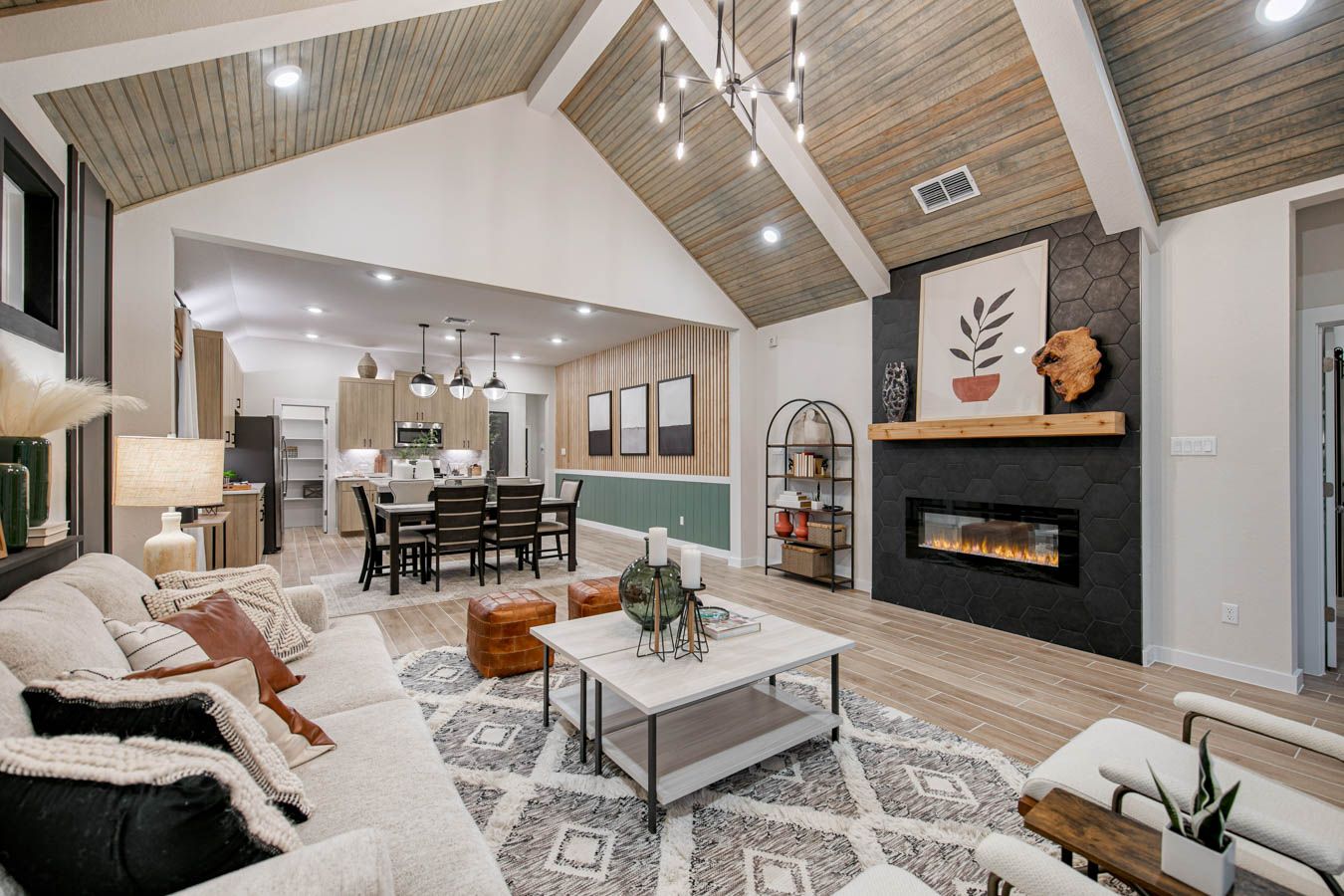 CTX-CHESMAR-AVAfloorplan-716Willowbrook-modelhome-slider-15.jpg