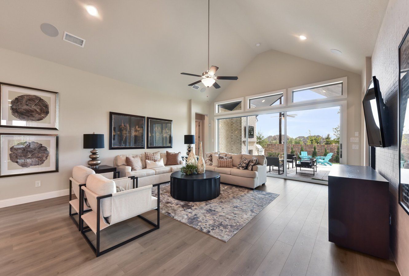 DFW-chesmarhomes-Winchester-slider2.jpg