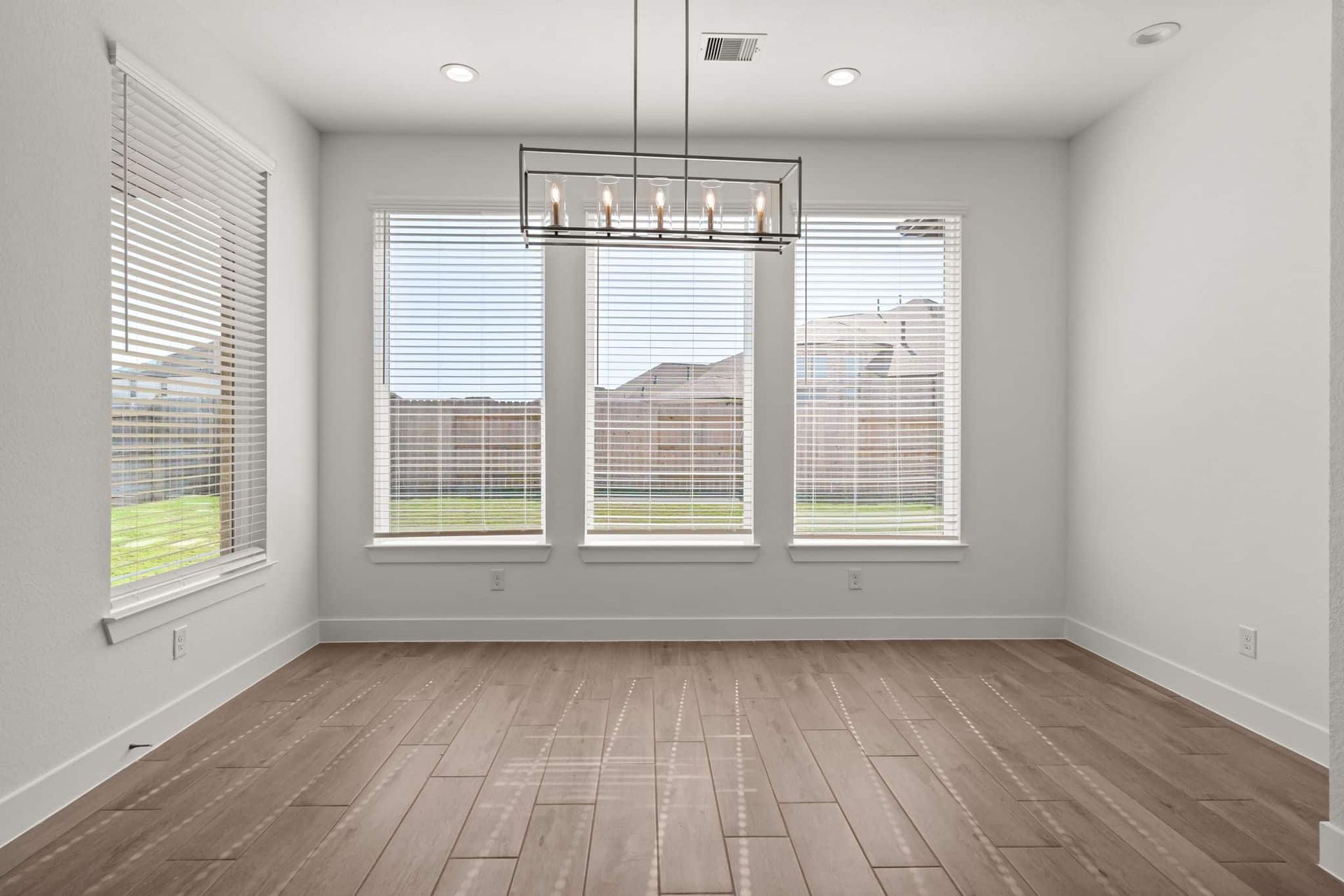 32-web-or-mls-DSC03061.jpg