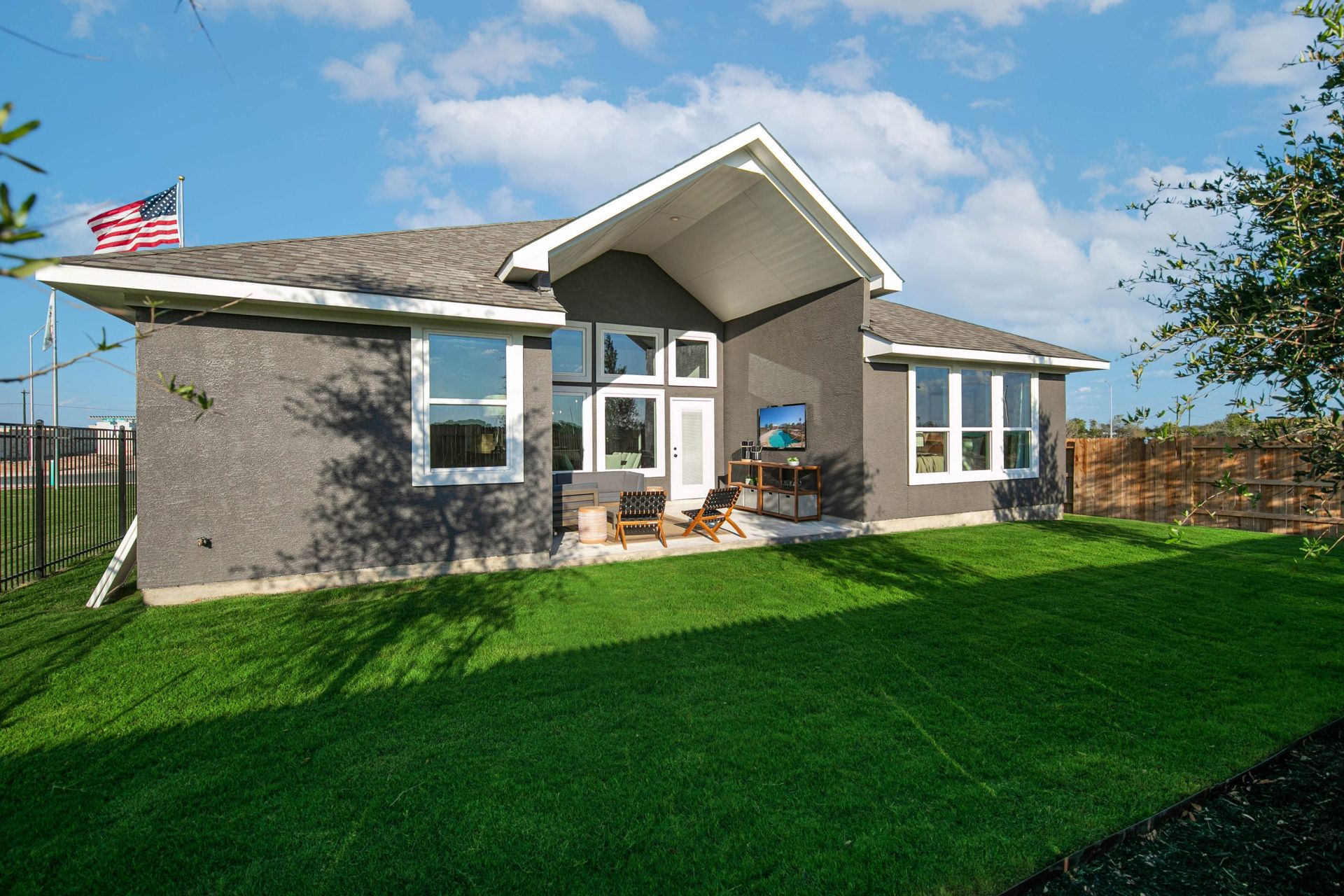 ctx-chesmarhomes-CHARLENEfloorplan-3612MullerOakPass-HI-res-1-of-37-scaled.jpg