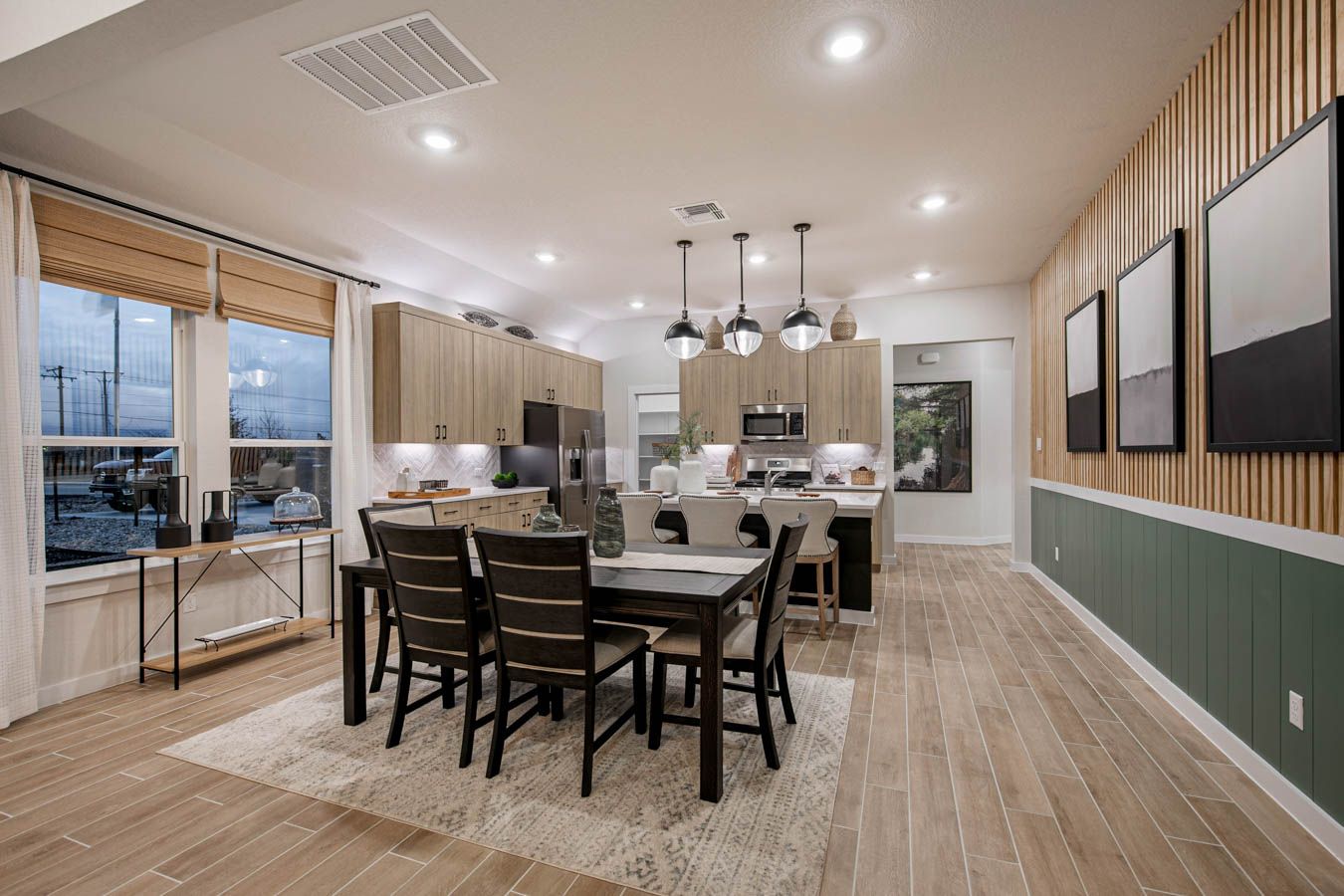 CTX-CHESMAR-AVAfloorplan-716Willowbrook-modelhome-slider-1-7.jpg
