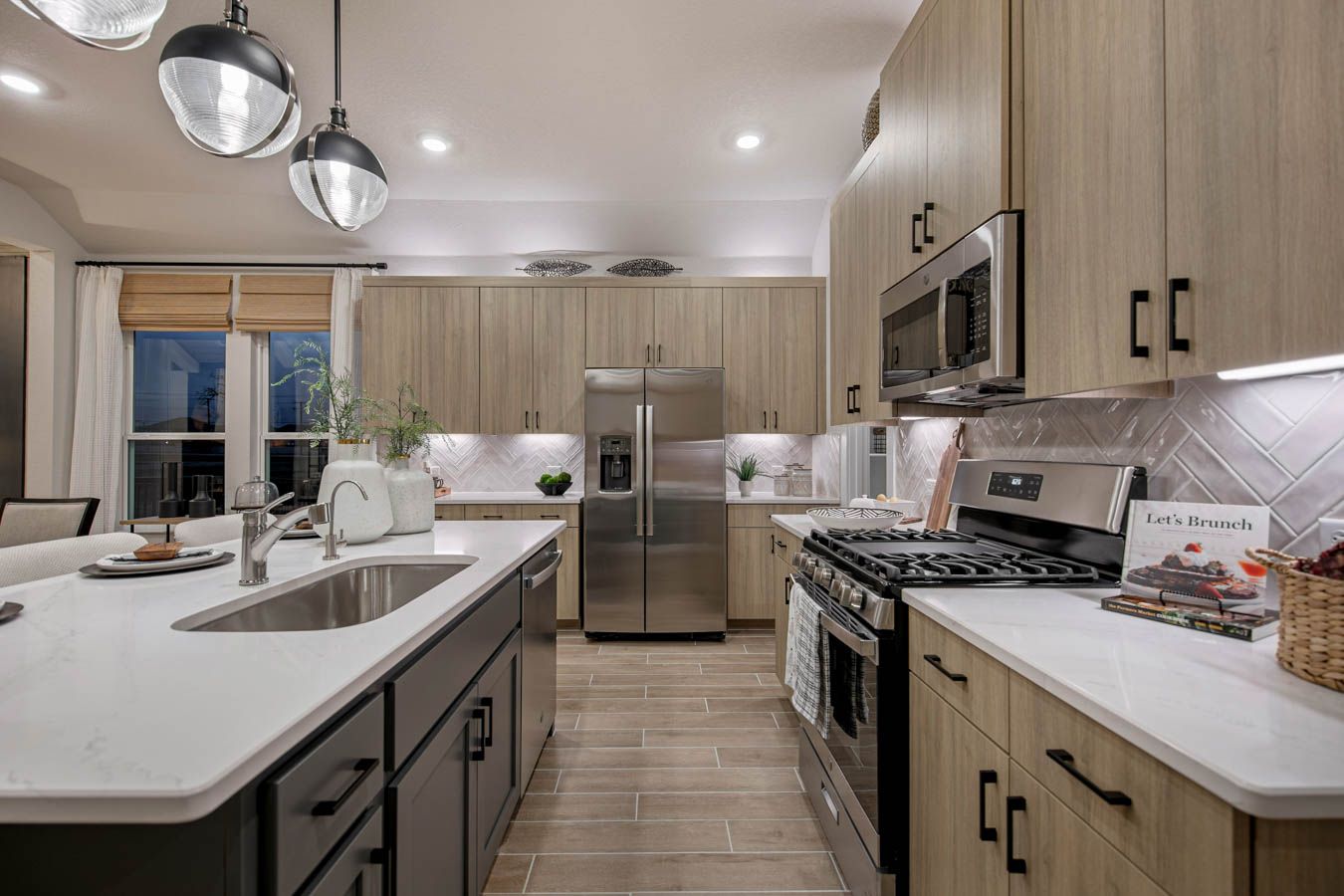 CTX-CHESMAR-AVAfloorplan-716Willowbrook-modelhome-slider-19.jpg