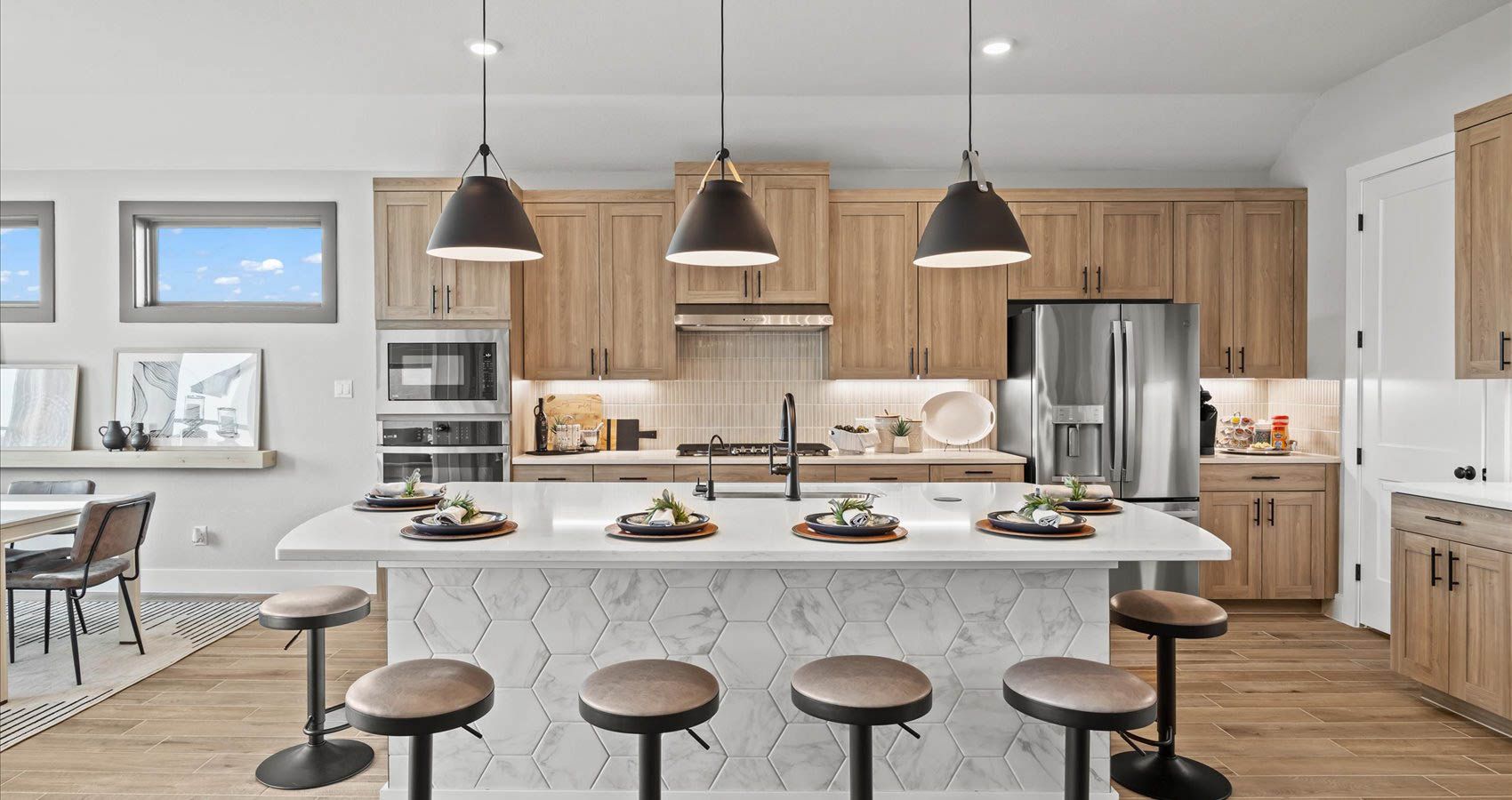 ChesmarHomes-CTX-BROOKEfloorplan-1708SeekatDrive-MeyerRanch-sliders-23.jpg