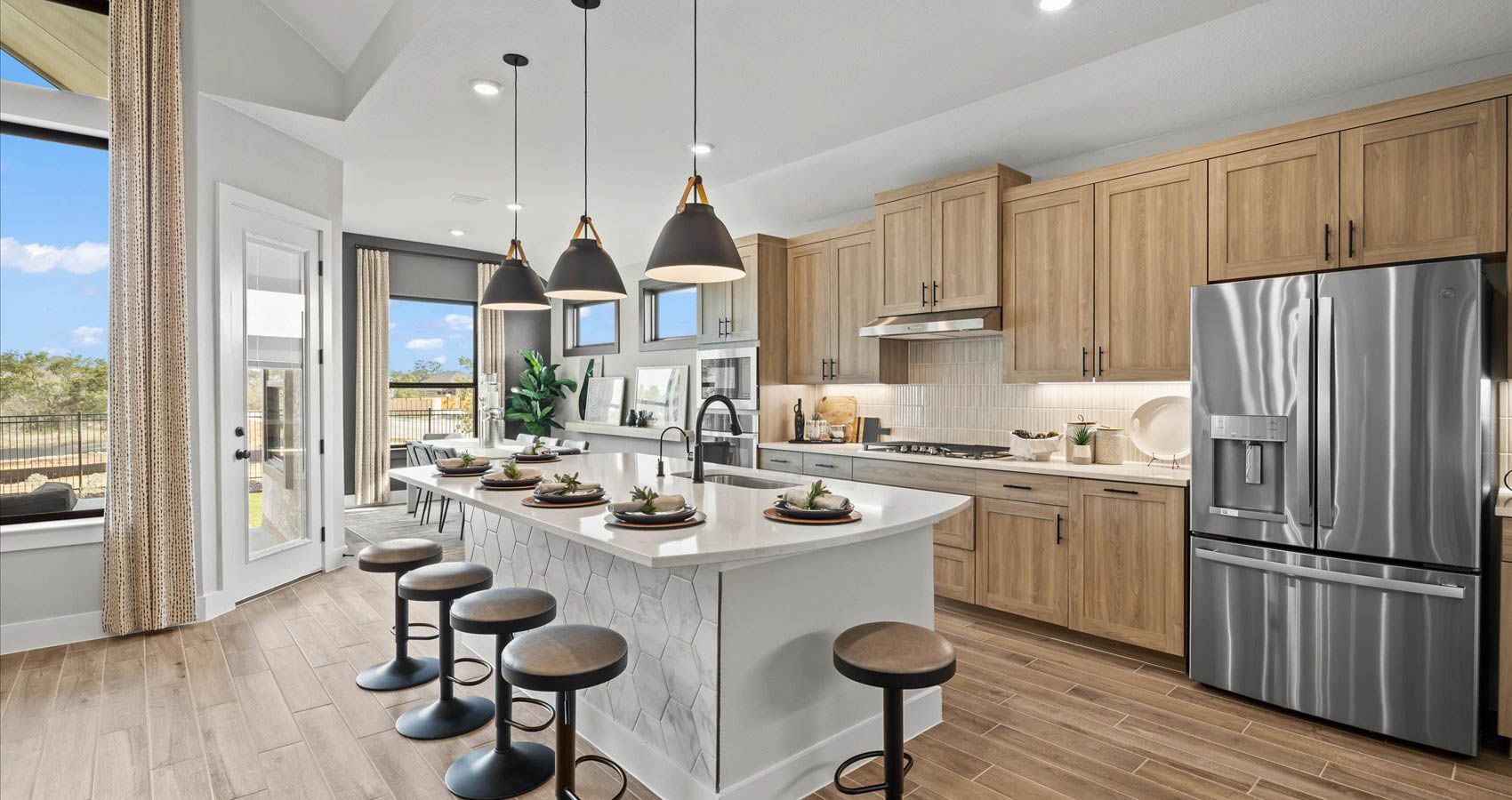 ChesmarHomes-CTX-BROOKEfloorplan-1708SeekatDrive-MeyerRanch-sliders-24.jpg