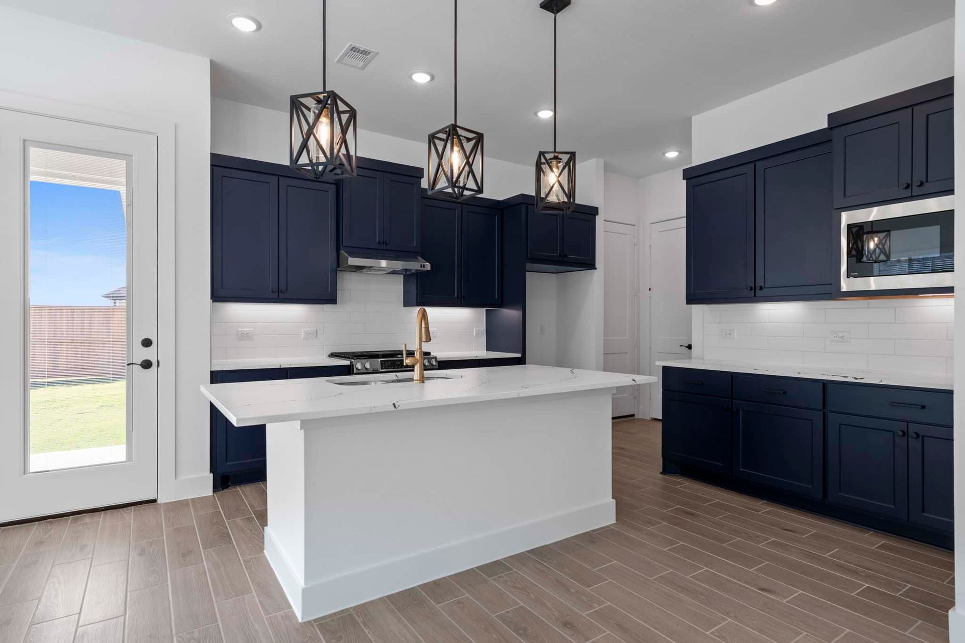 21-web-or-mls-MK301424.jpg