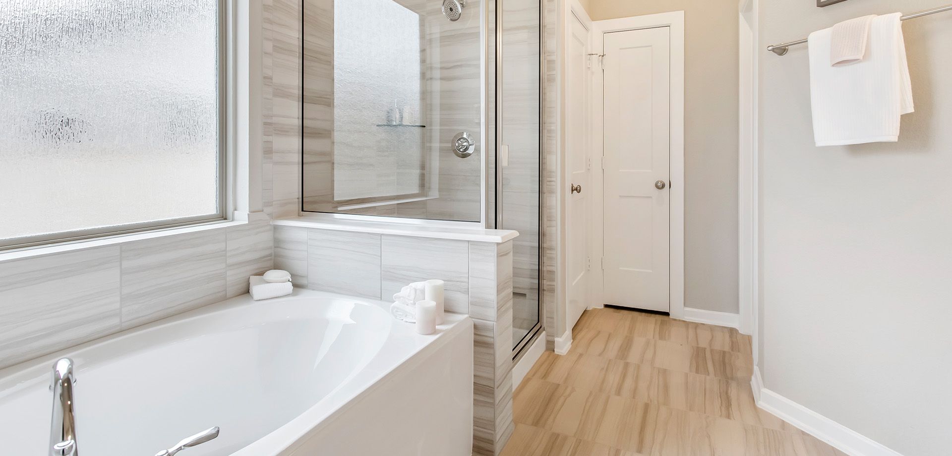 ChesmarHomes-AnnArbor-Woodforest-Sliders-6.jpg