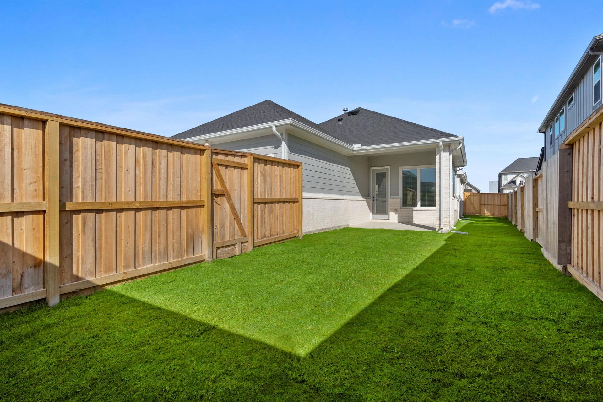 26-web-or-mls-MK301442.jpg