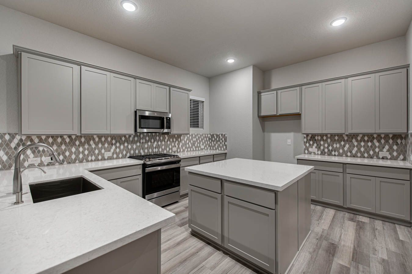 3O6A2914-HDR-1.jpg