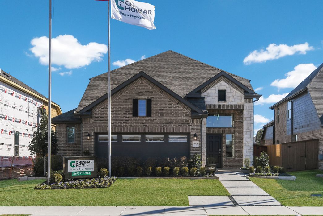 01_3910HometownBlvd_001_mls.jpg