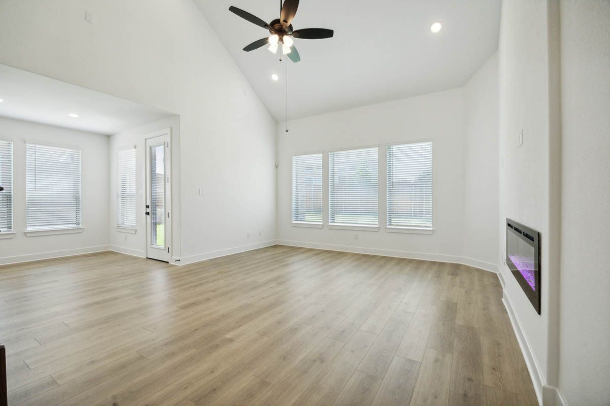 3906-Ashland-Gallery-11.jpg