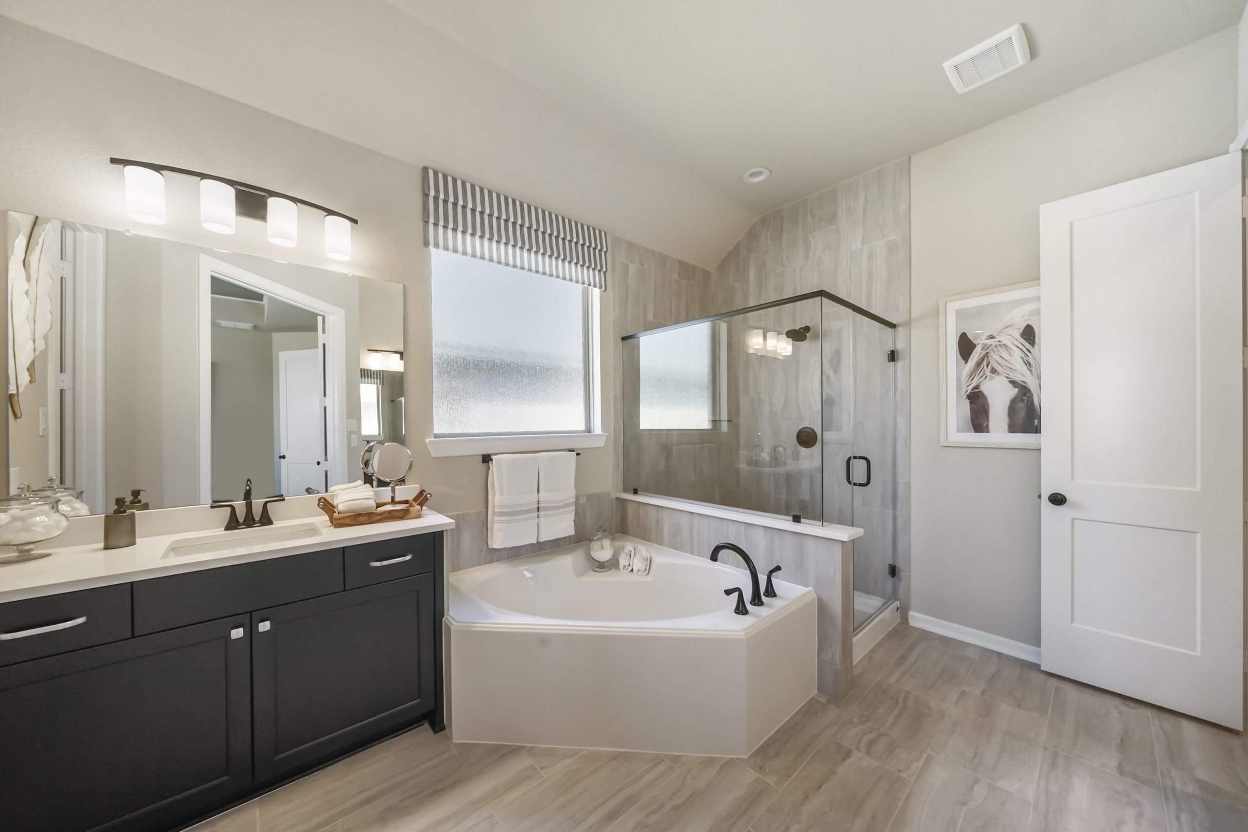 29607-Apple-Glen-Court-Fulshear-77423-21-scaled.jpg