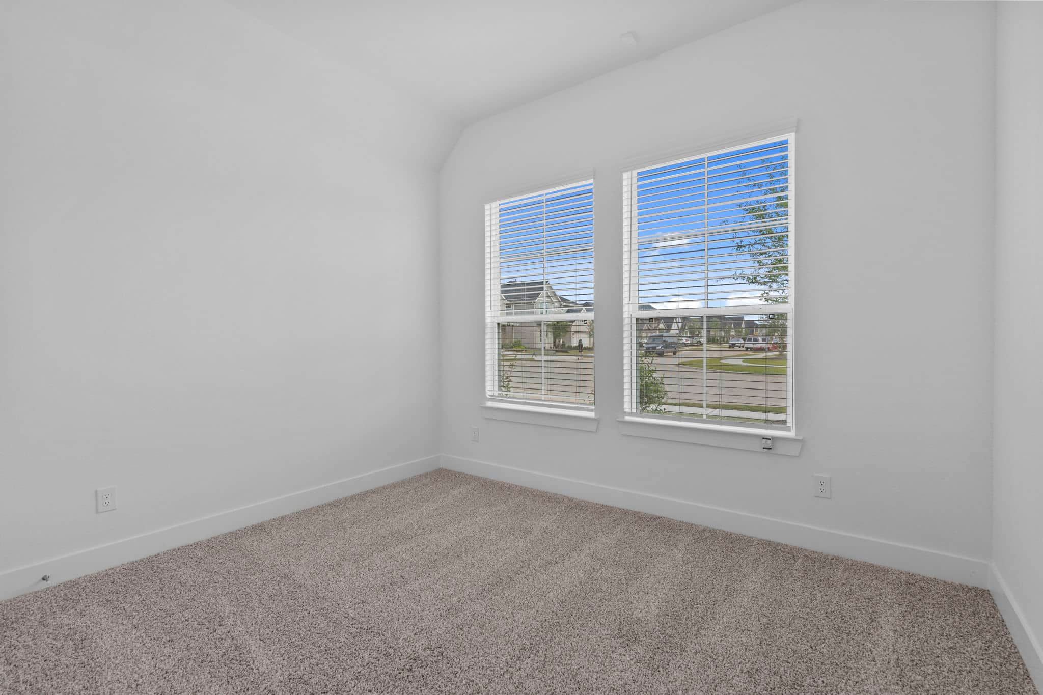 8-web-or-mls-DSC01055.jpg