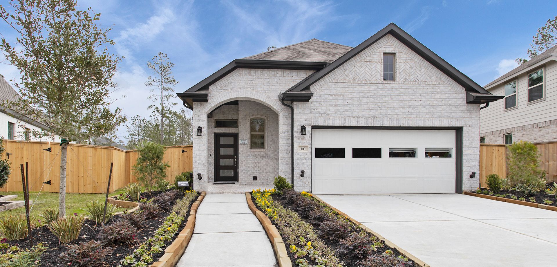 ChesmarHomes-AnnArbor-Woodforest-Sliders-1.jpg