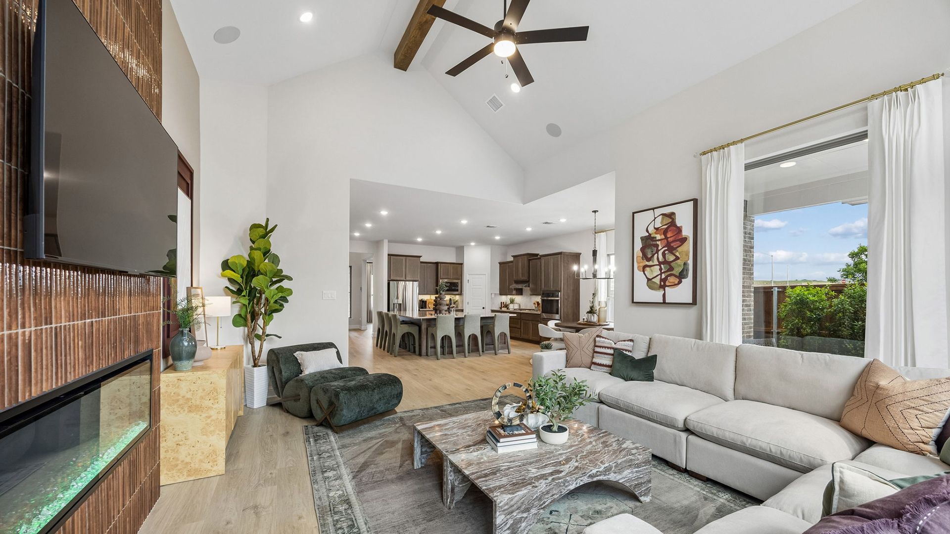 CHE-Madison-DFW-Great-Room09-Westpoint-Park-RET_LgWeb.jpg