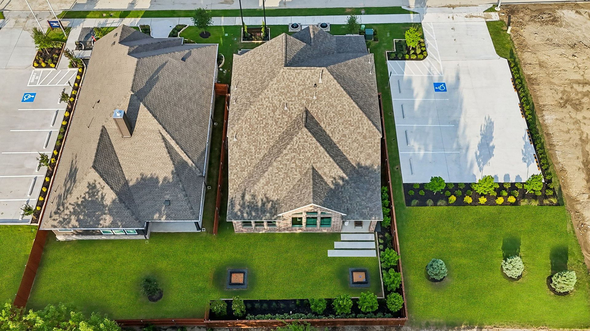 CHE-Madison-DFW-Drone-EXT1-Westpoint-Park-RET_LgWeb.jpg