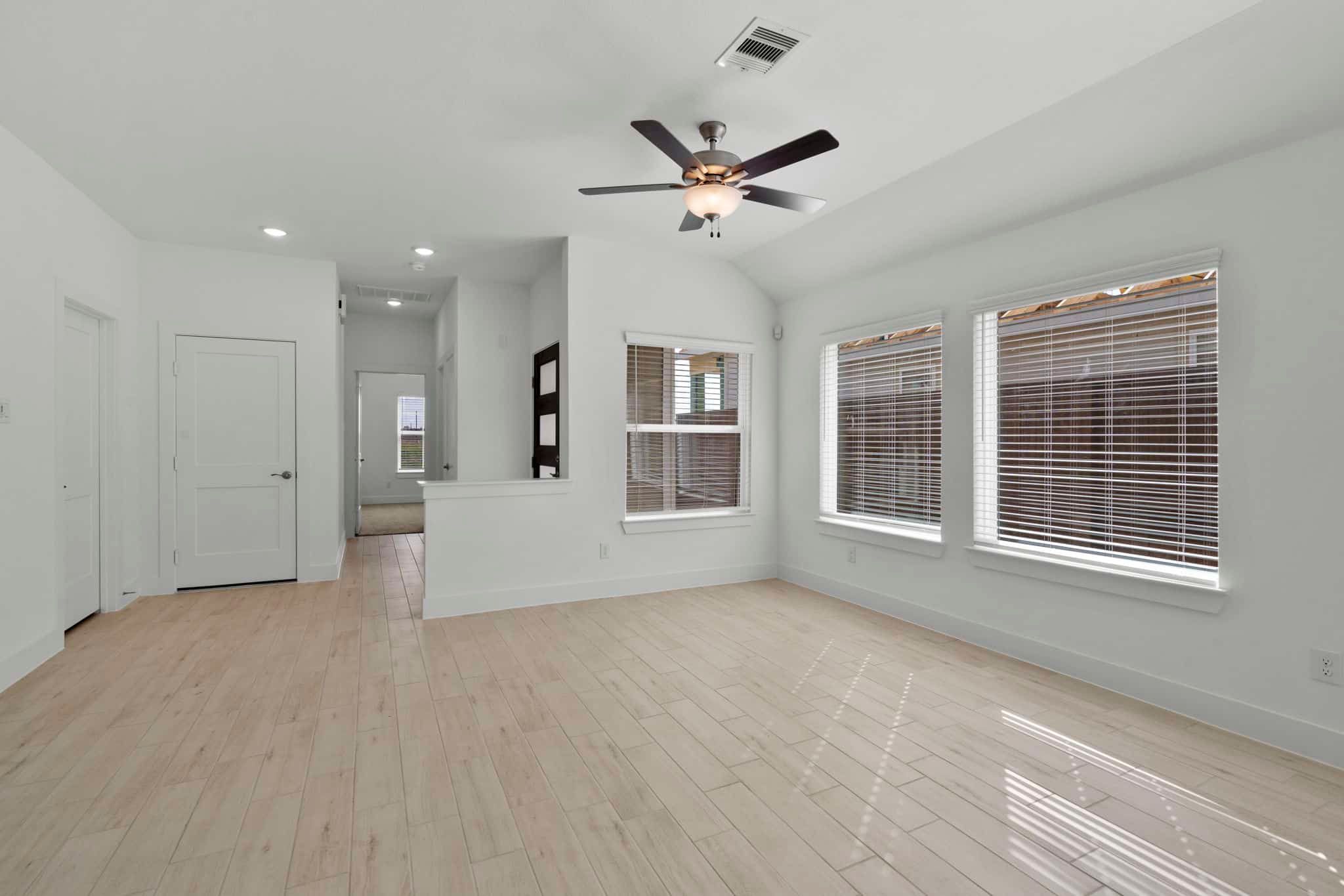 7-web-or-mls-DSC06216.jpg