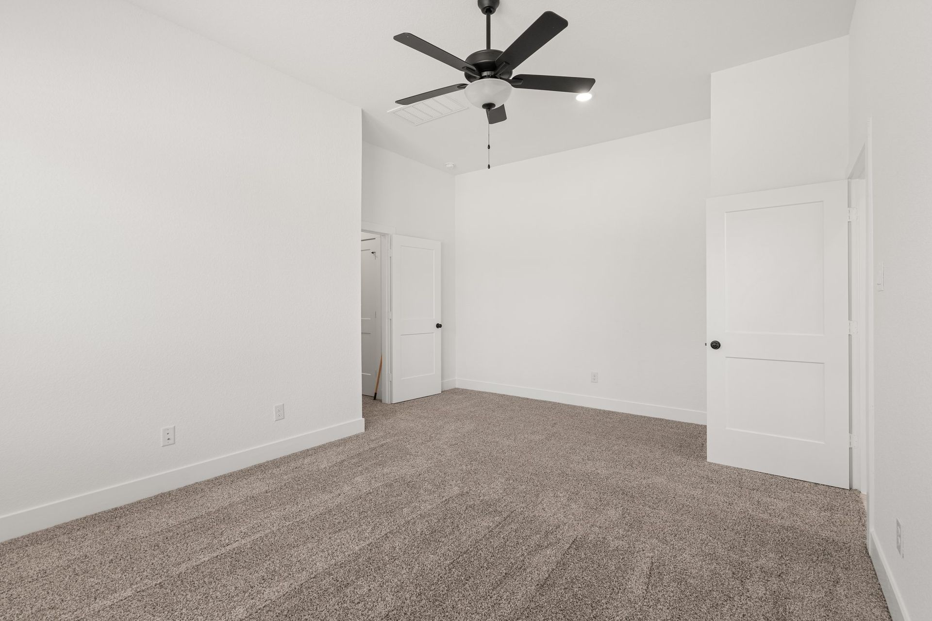 24-web-or-mls-DSC07837.jpg