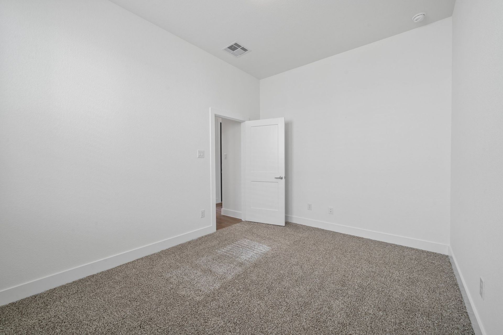 11-web-or-mls-DSC07049-1-1.jpg