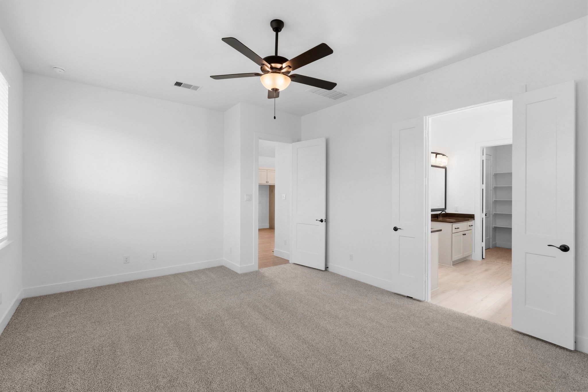 29-web-or-mls-DSC05729.jpg