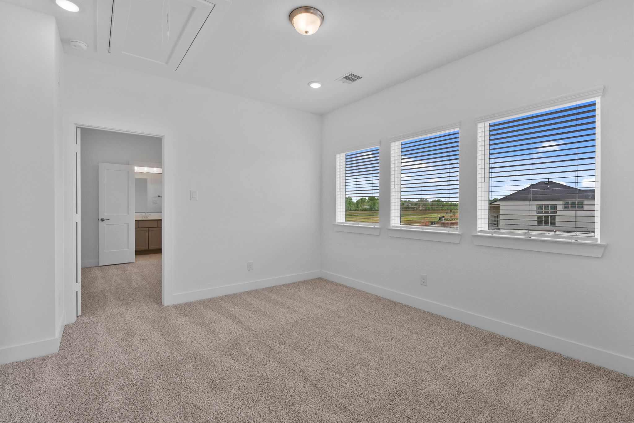 28-web-or-mls-DSC09830.jpg
