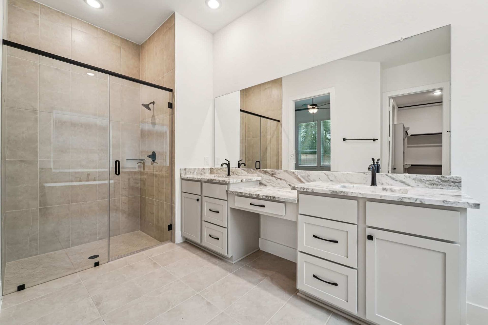 39-web-or-mls-26014-South-Outrider-Circle-S1001-039.jpg