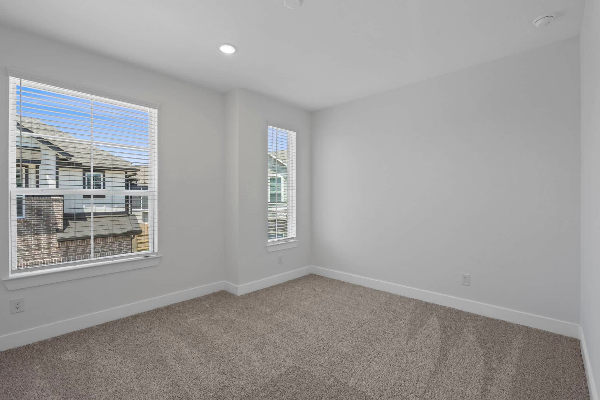 21-web-or-mls-DSC03317.jpg