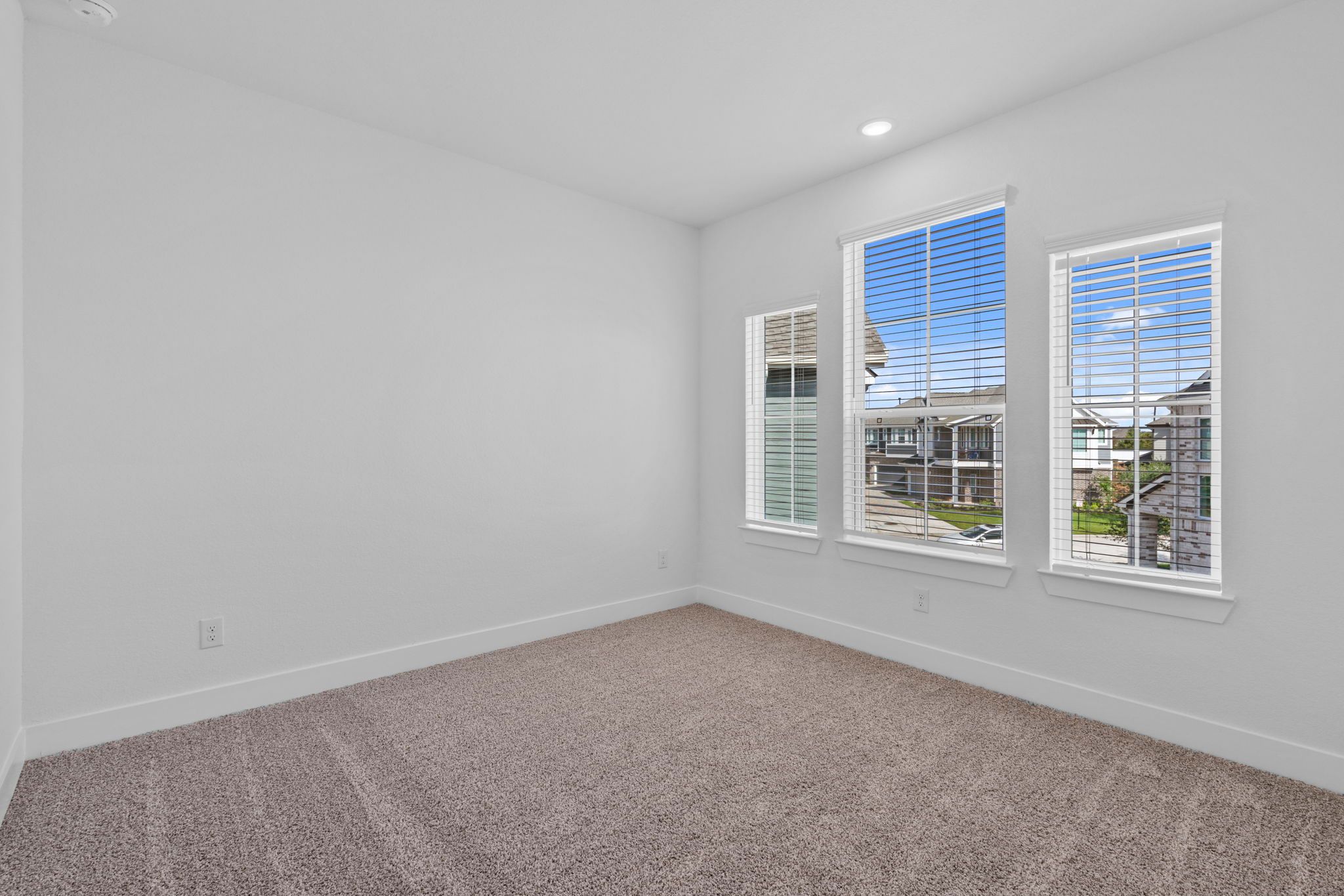 18-web-or-mls-DSC00647.jpg