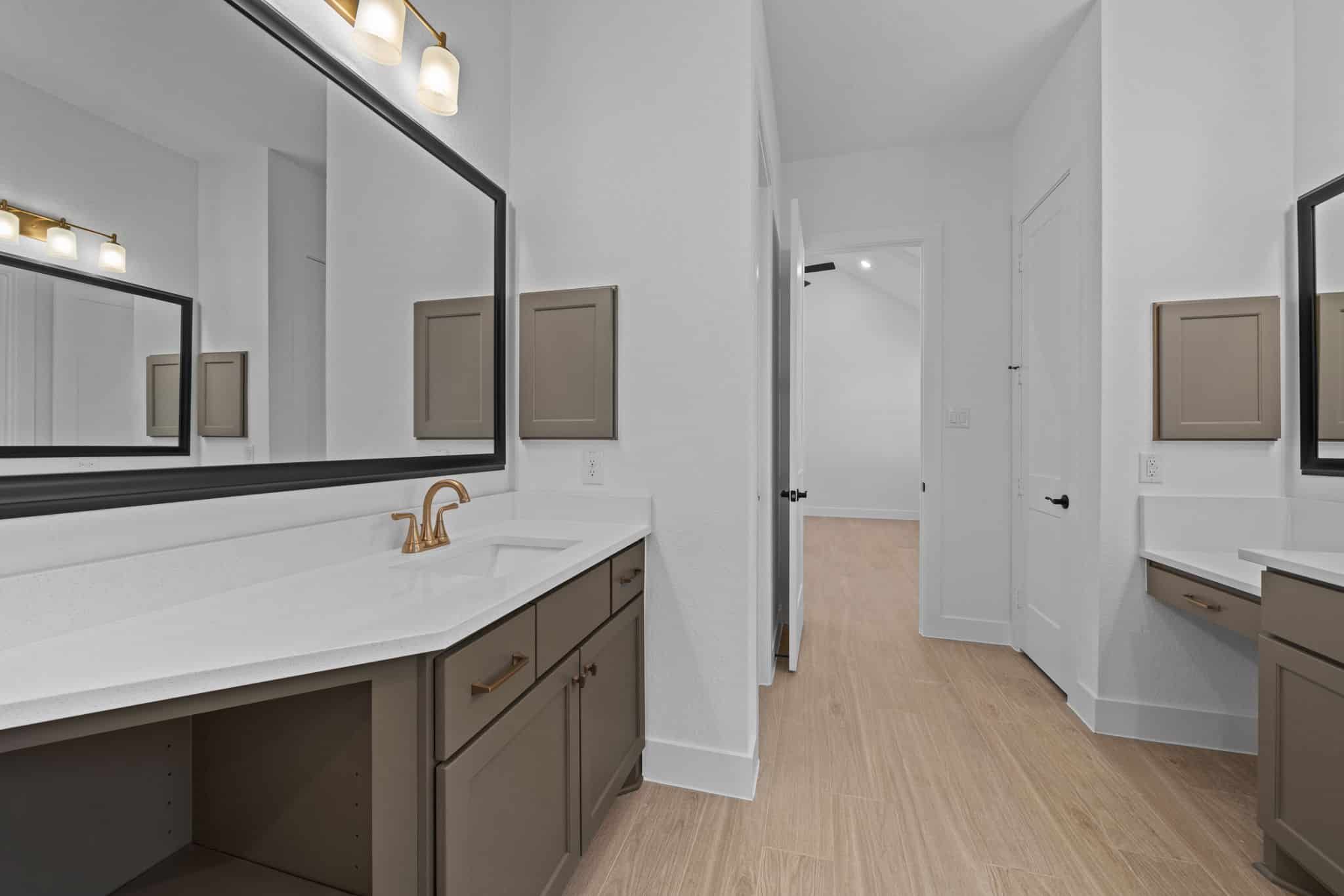30-web-or-mls-DSC03540-1.jpg