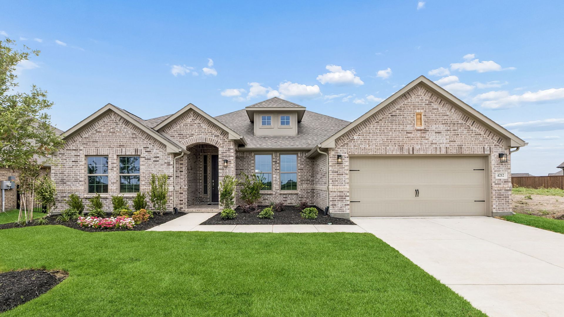 Trenton - Silo Mills: Joshua, Texas - Chesmar Homes