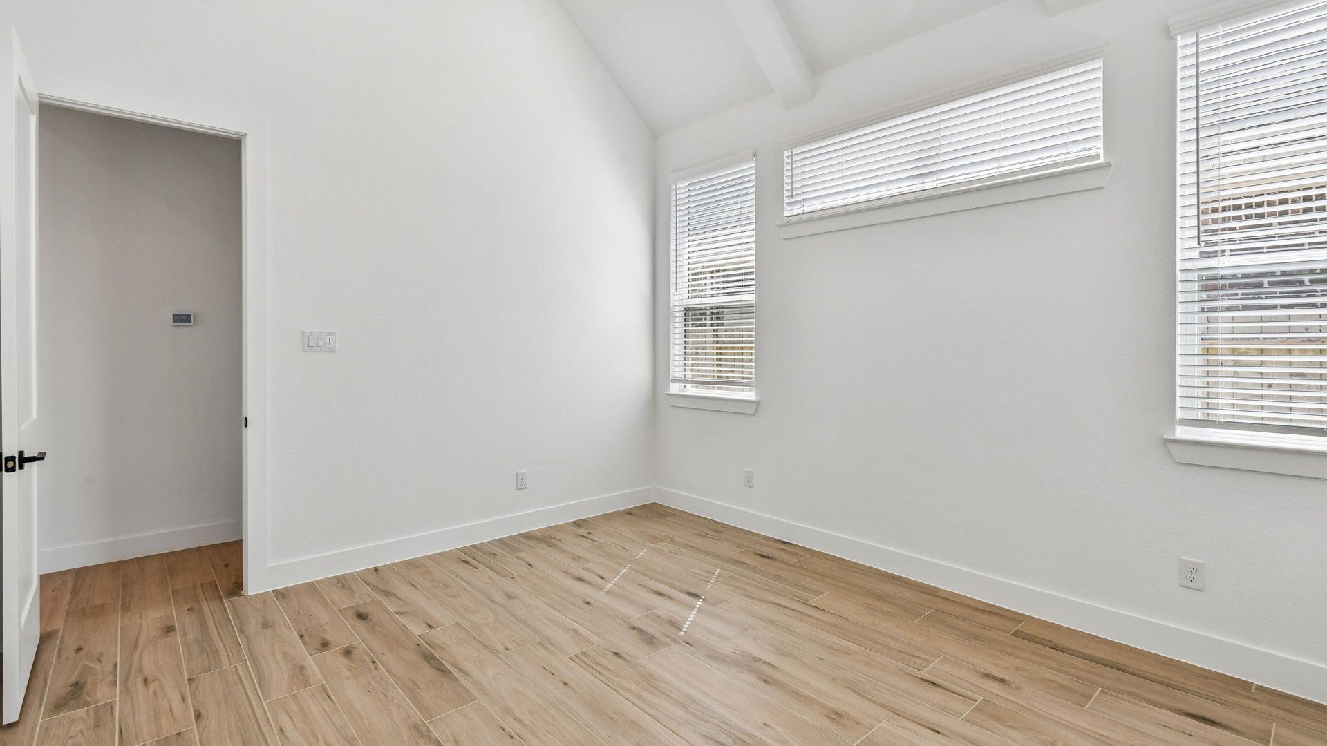 Flex Room
