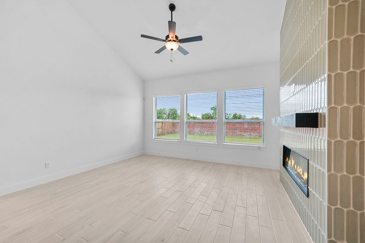 Great Room-Grange-432-Springtail-Drive_12_S.JPG