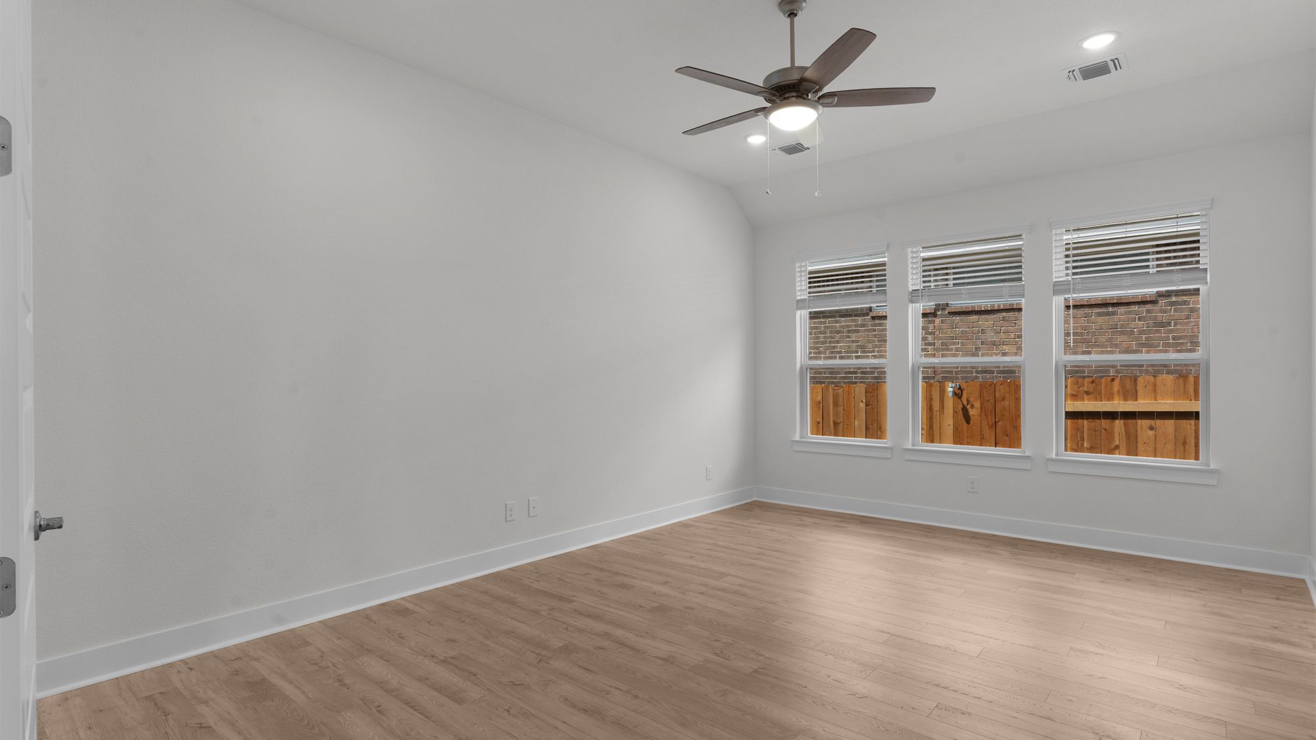 Flex Room