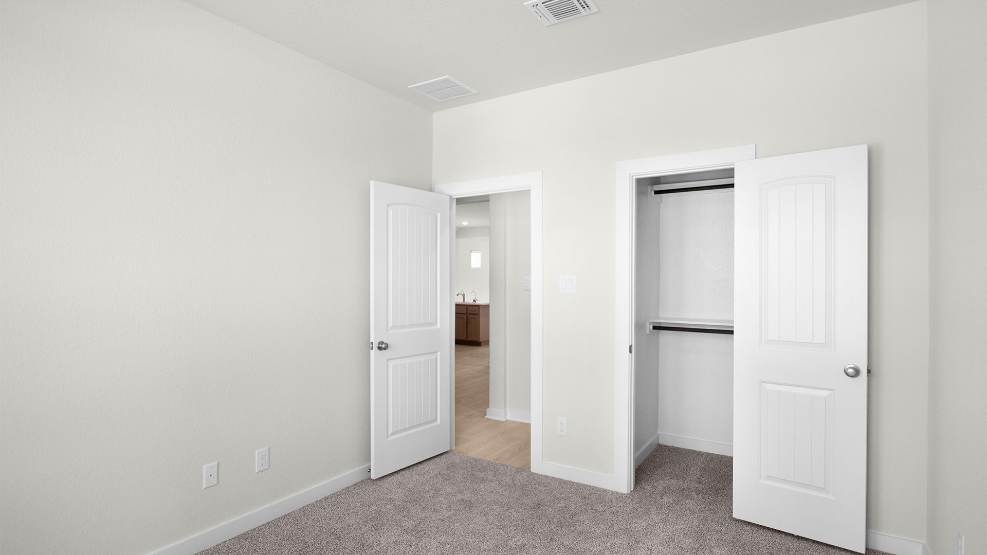 TEX-Adalynn-A-Deerbrooke-961 Oak Chase Way Unit 36-005.jpg