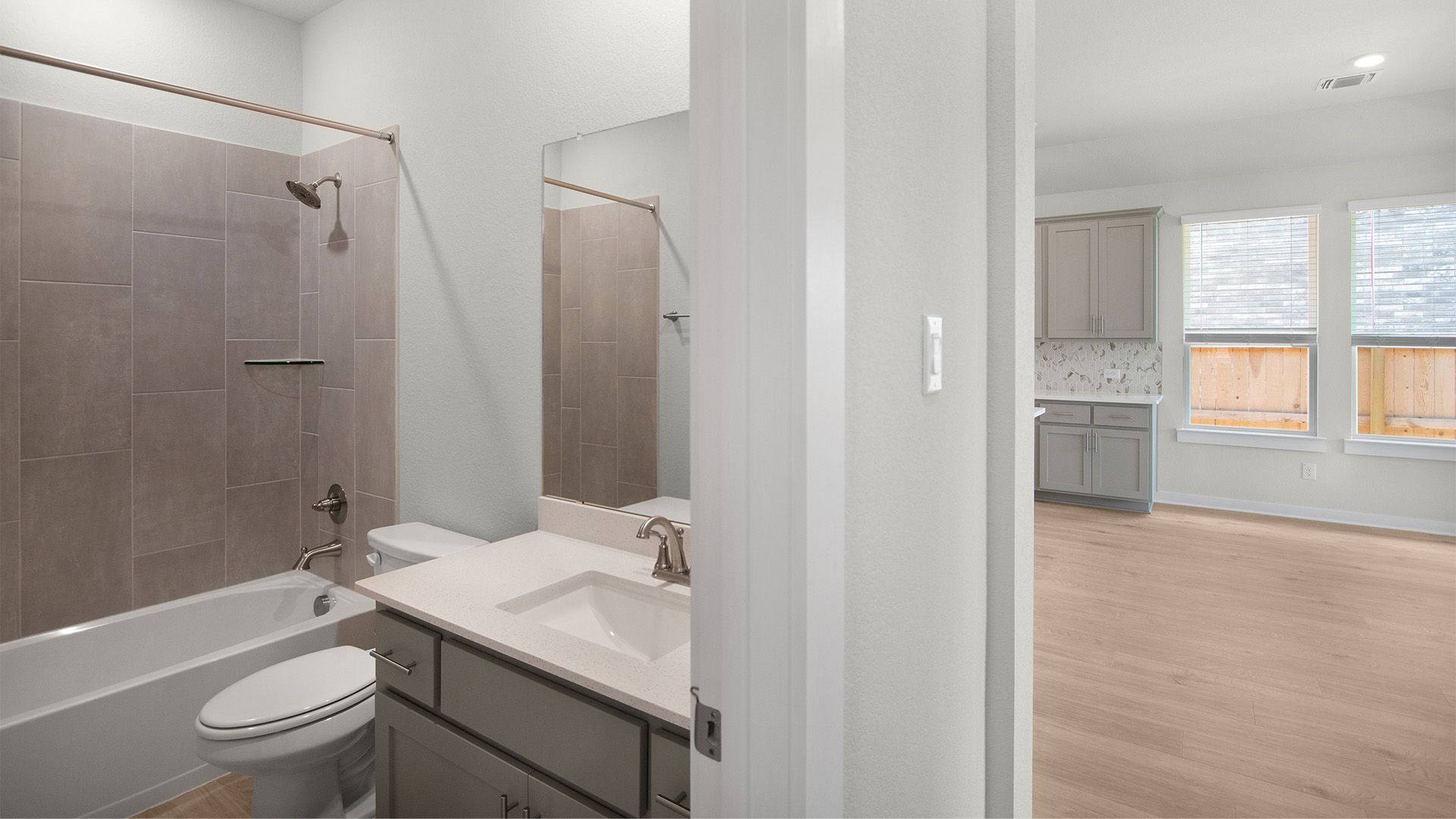 TEX-Adalynn-A-Deerbrooke-961 Oak Chase Way Unit 36-006.jpg
