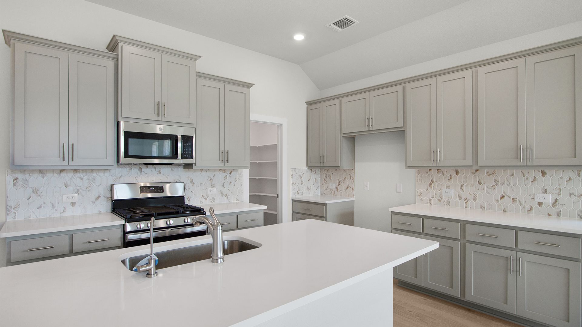 TEX-Adalynn-A-Deerbrooke-961 Oak Chase Way Unit 36-009.jpg