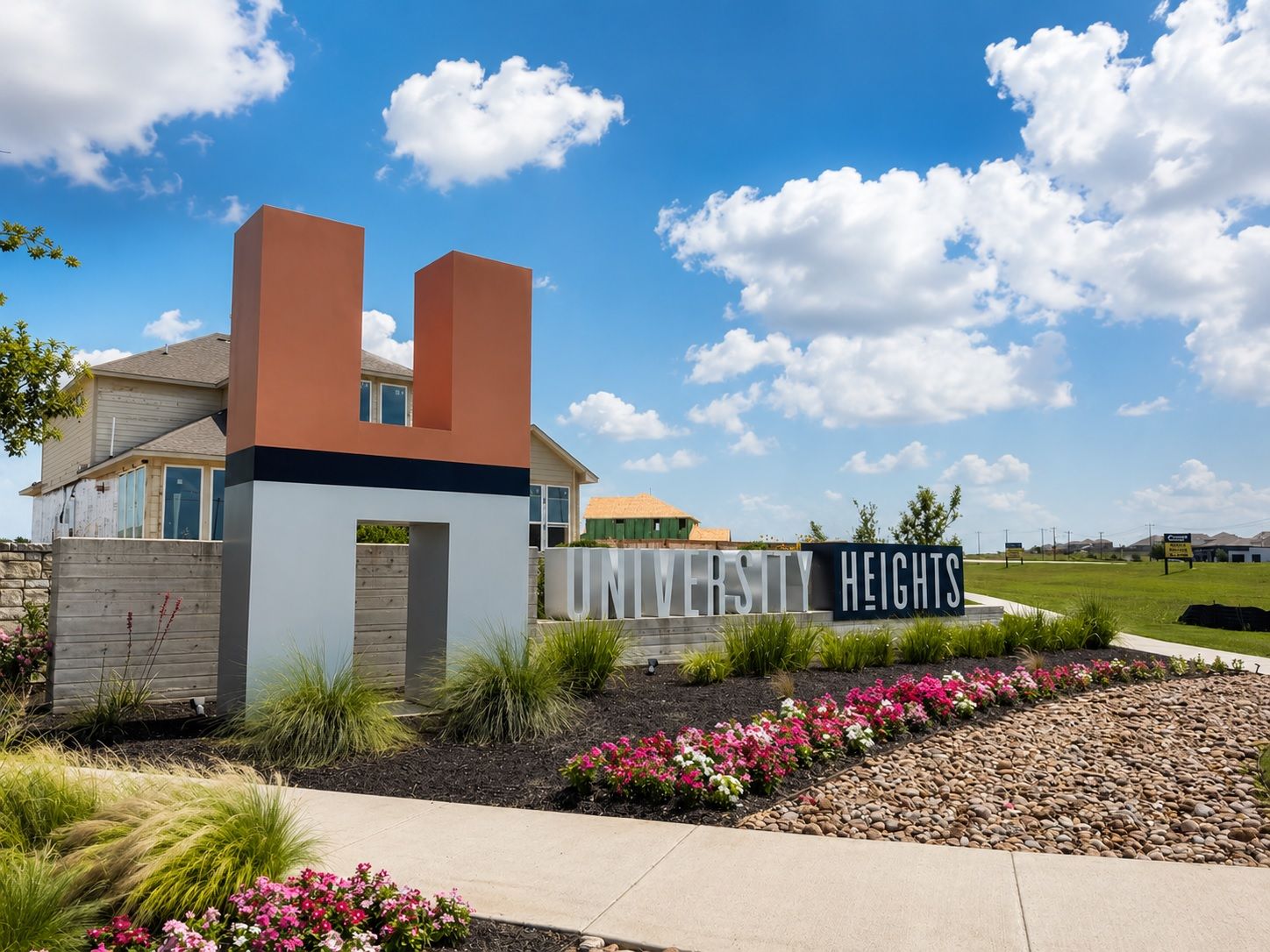 University Heights - Monument