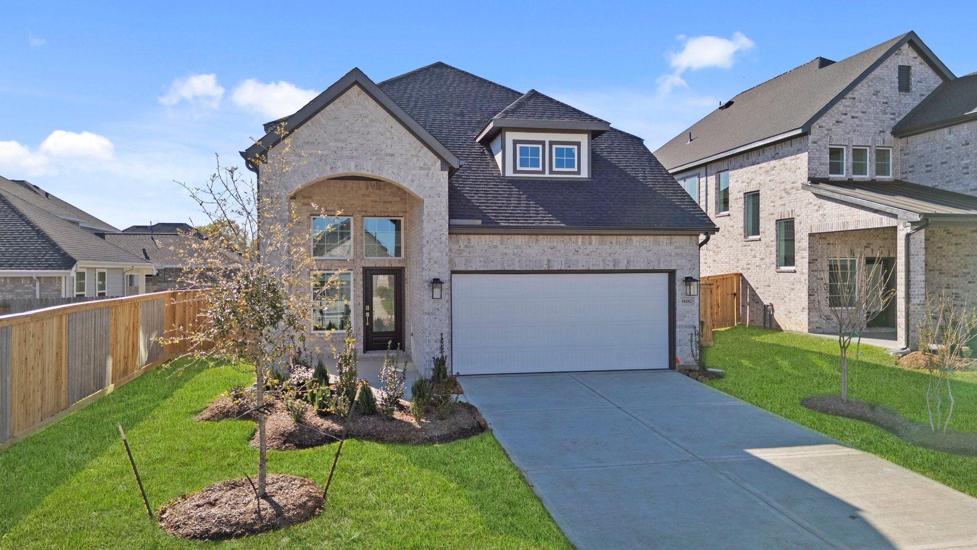 Durham - Emory Glen: Magnolia, Texas - Chesmar