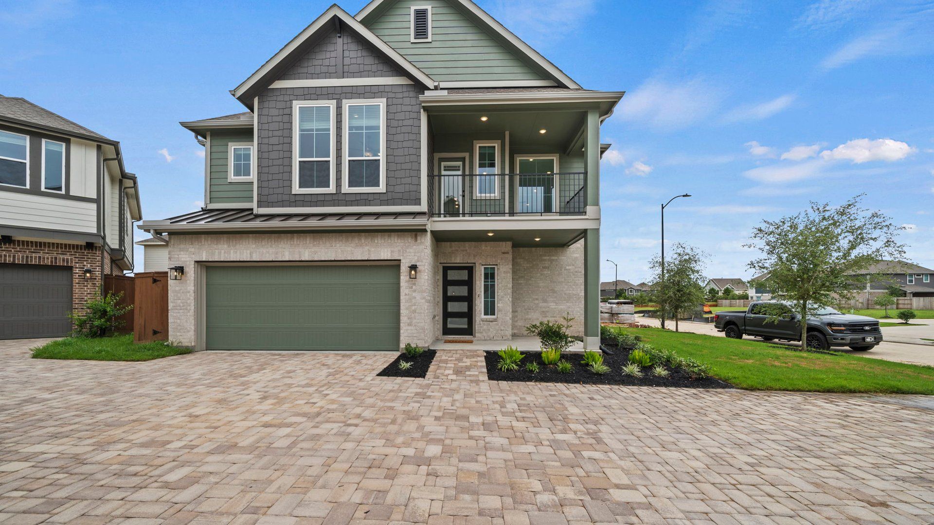 Springfield - Elyson Courtyard Collection: Katy, Texas - Chesmar