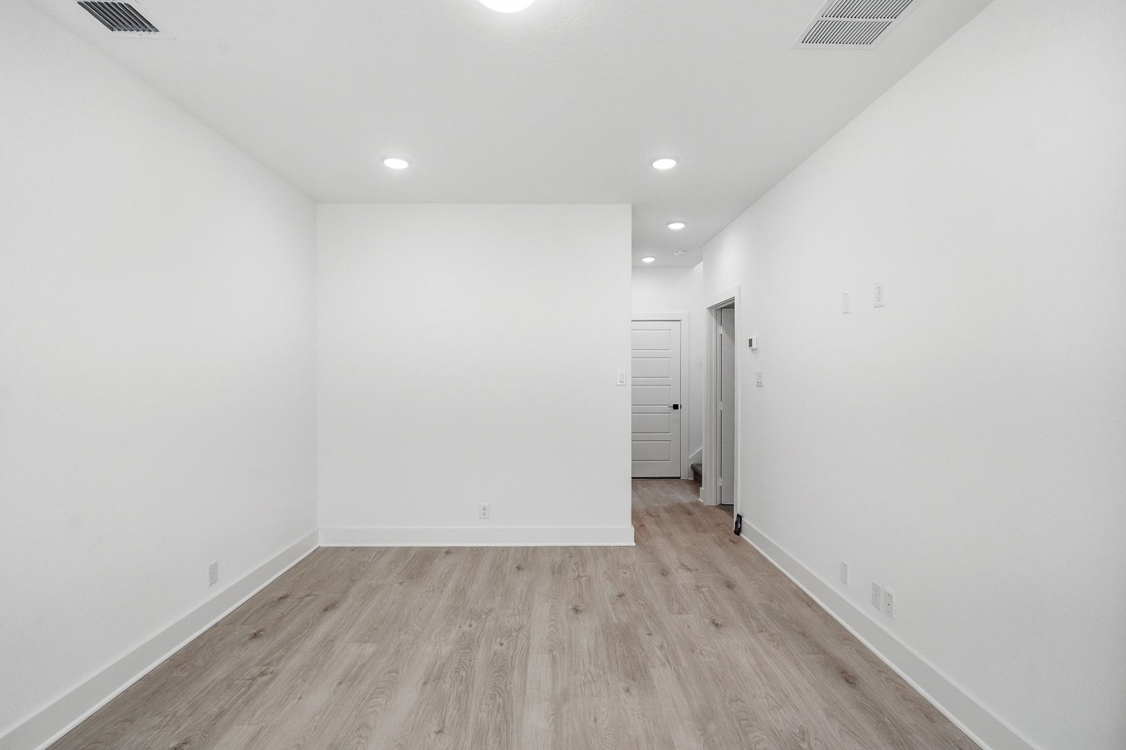 Flex Room