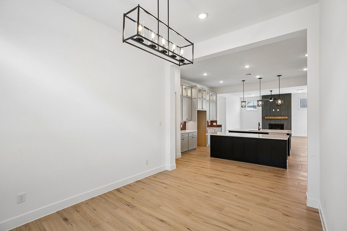 CHE-Amber-9810-Riceland-12051 Lake View Boulevard08.jpg