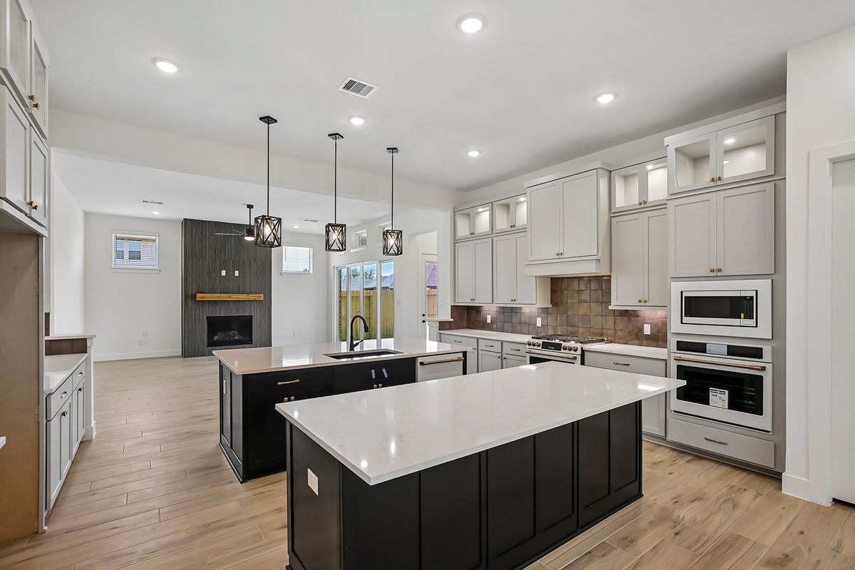 CHE-Amber-9810-Riceland-12051 Lake View Boulevard09.jpg