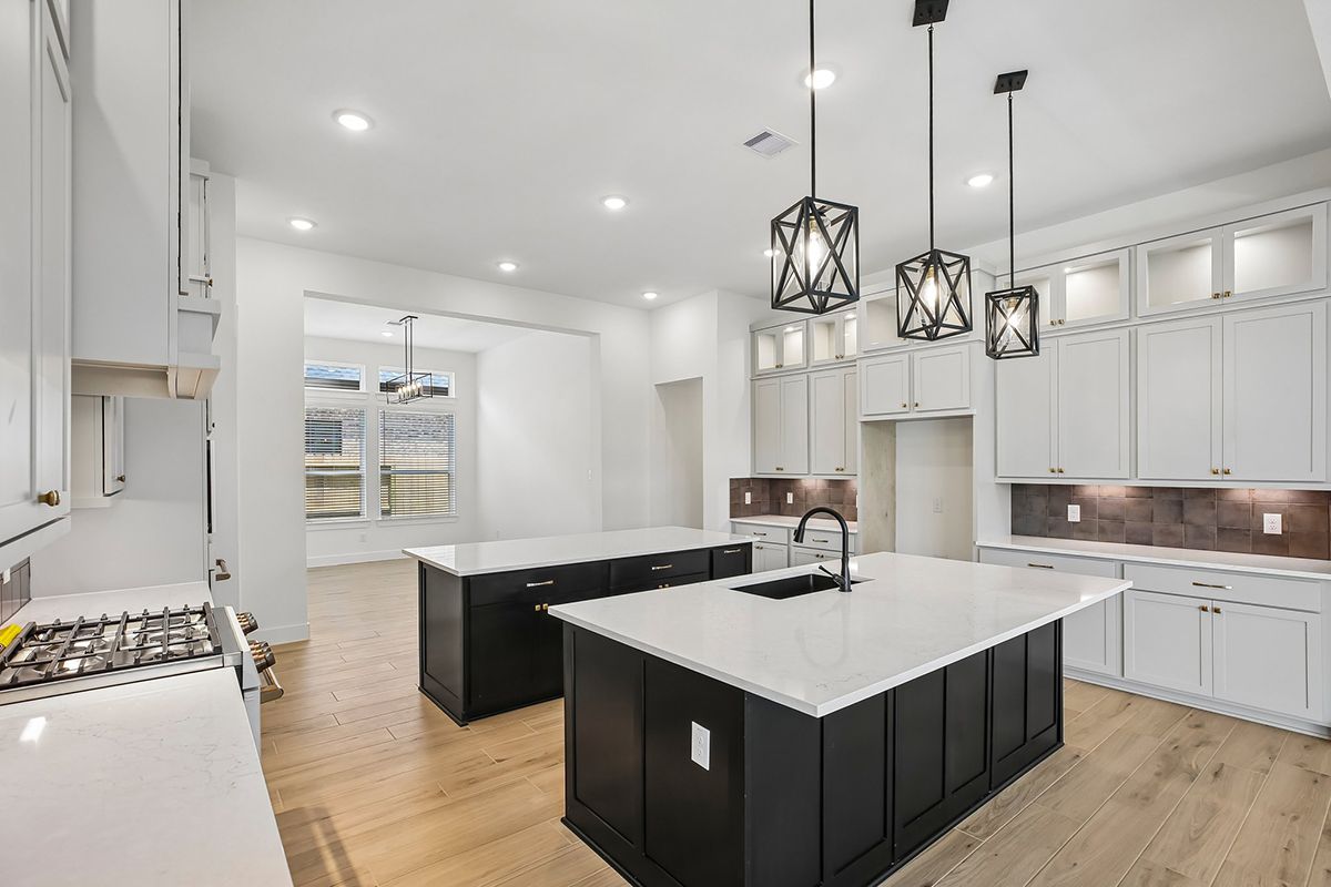 CHE-Amber-9810-Riceland-12051 Lake View Boulevard11.jpg